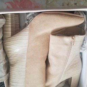 NIB-CHINESE LAUNDRY KORALINE